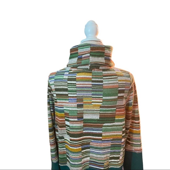 Filly Flair Emerald Green & Colorful Geometric Print Cowl Neck Sweater Large NWT - Picture 5 of 10